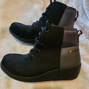 BOGS Audrey Wedge Composite Safety Toe Boot sz 7 cute